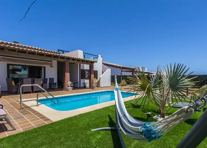 Villa Illusion